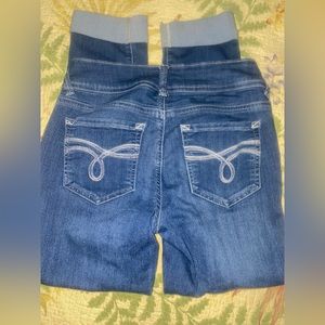 Wallflower jeans size 3